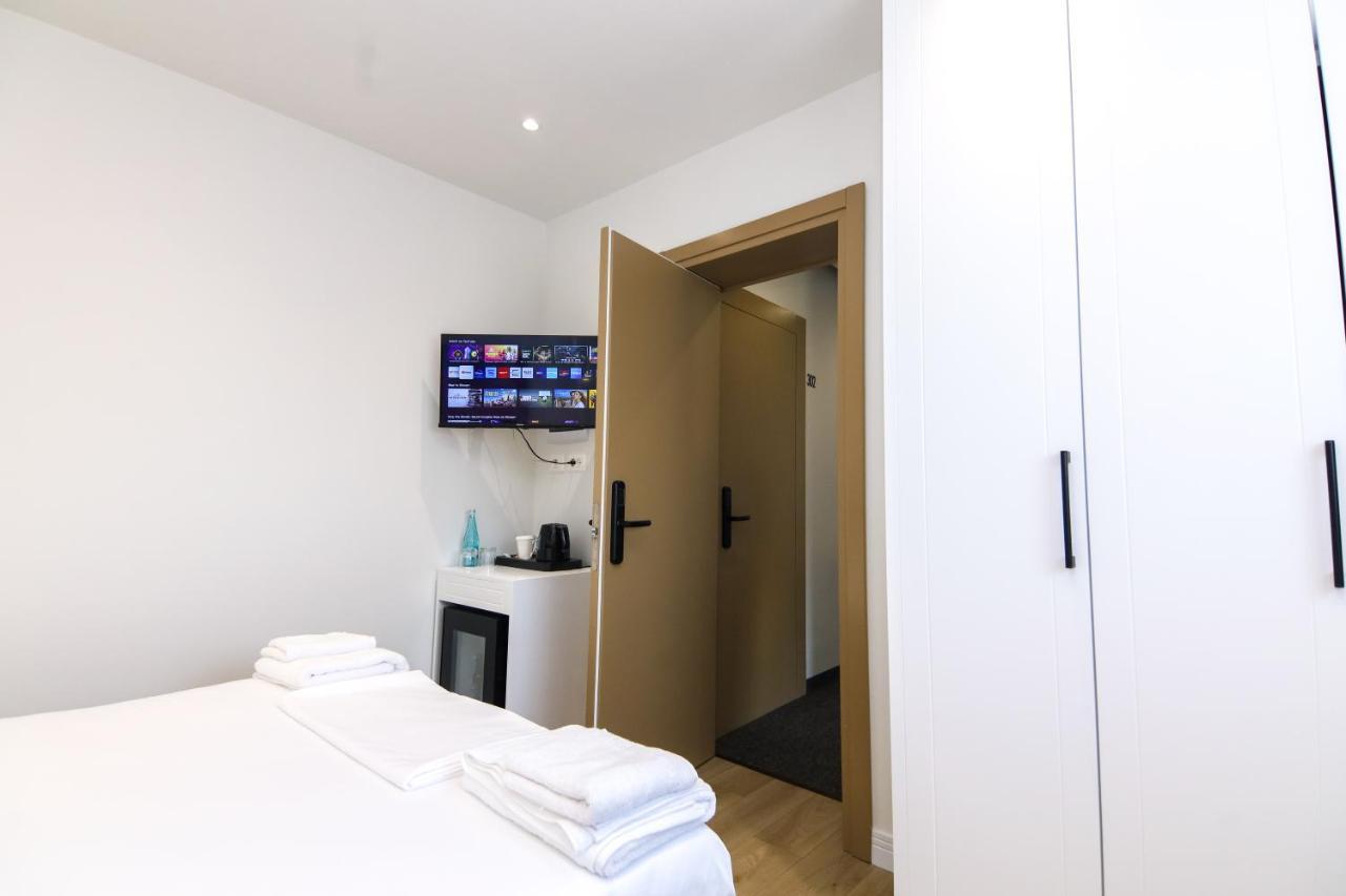 N Hotel City Center By Noshi Tiranë Eksteriør bilde